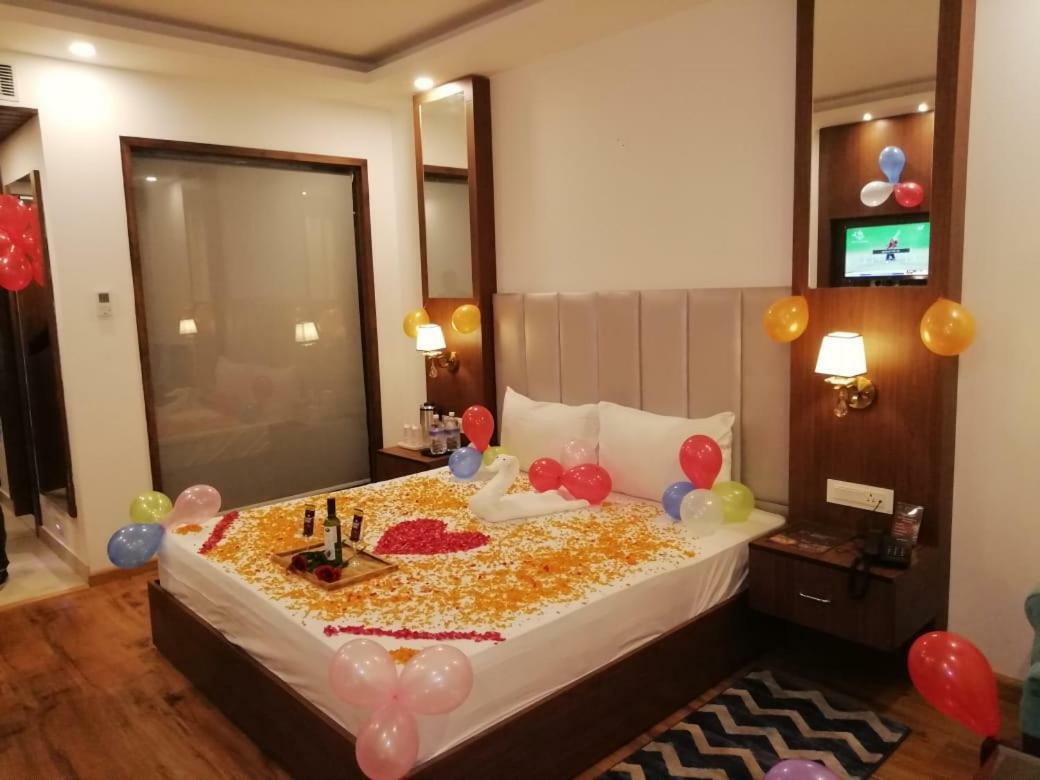 The Laurent And Banon Resorts Manali  Exterior photo